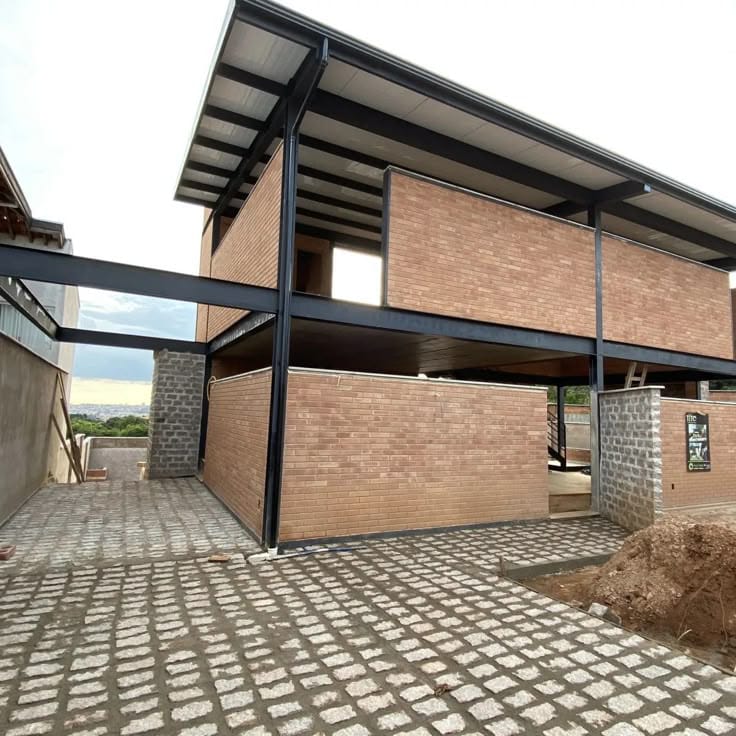 Construcciones Metalicas- Mas Luz Más Vida